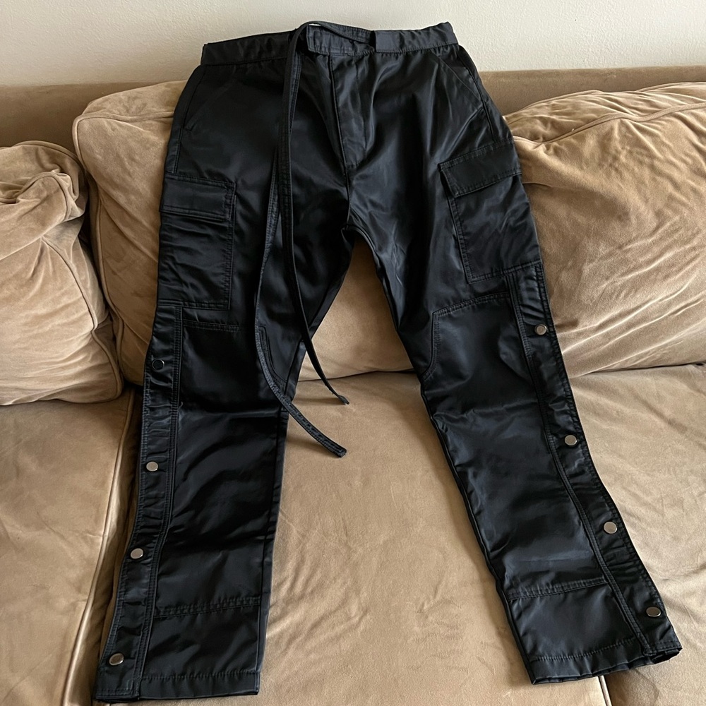 Mnml.la nylon black cargo snap pant size 31